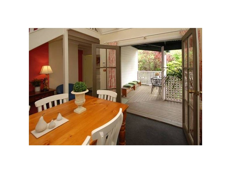 7 St Andrews Avenue, Blackheath NSW 2785