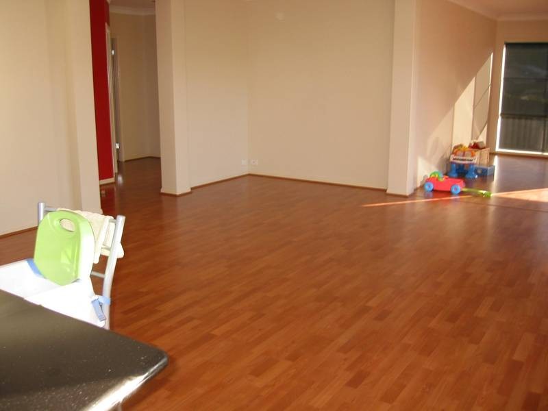 8 Tarella Court, Ormeau QLD 4208