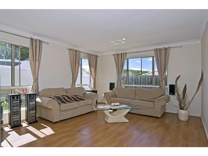 27 Daintree, Parkwood QLD 4214