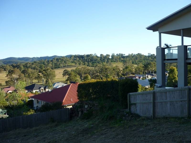 8 McGrath Ct, Ormeau QLD 4208