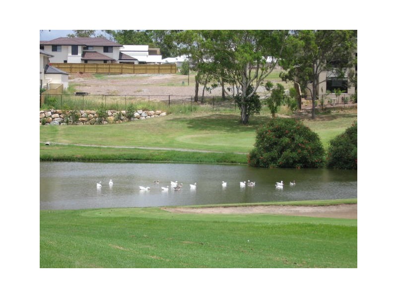 37 Riverside Tce, Windaroo QLD 4207