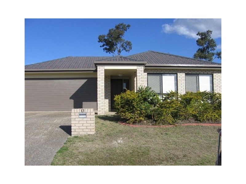 13 Bedivere Drive, Pimpama QLD 4209