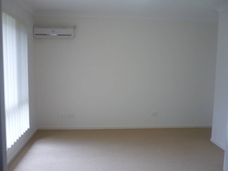 4 Jasmine Circuit, Ormeau QLD 4208