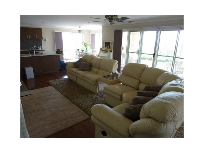 15 Islandview Tce, Ormeau QLD 4208