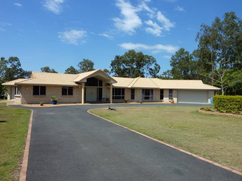 8 Metcalf Crt, Ormeau QLD 4208