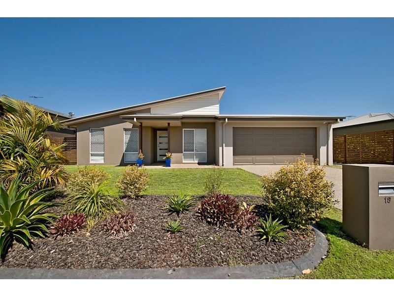 18 Rockwood Dr, Ormeau QLD 4208