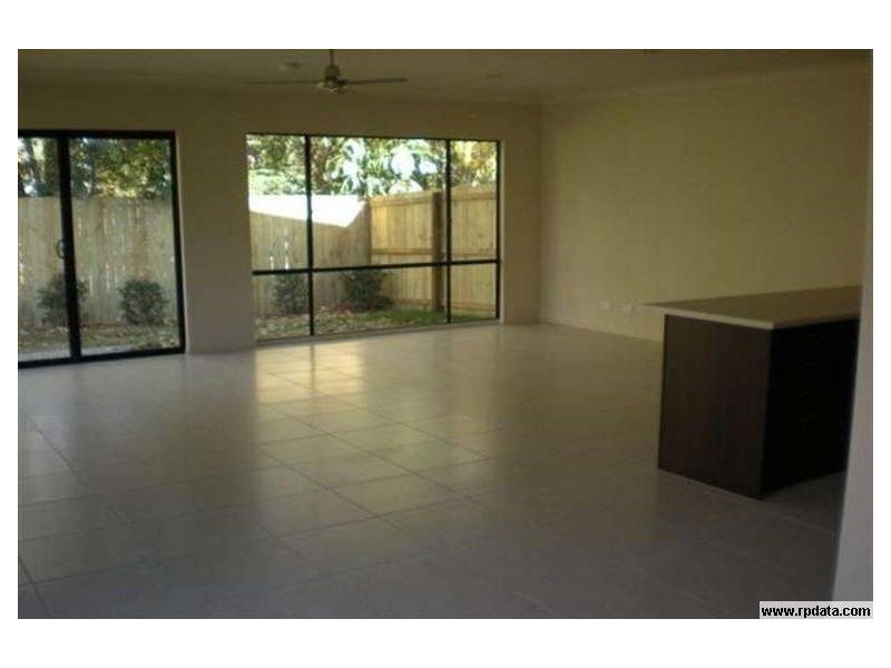 3/44 Careel Close, Helensvale QLD 4212