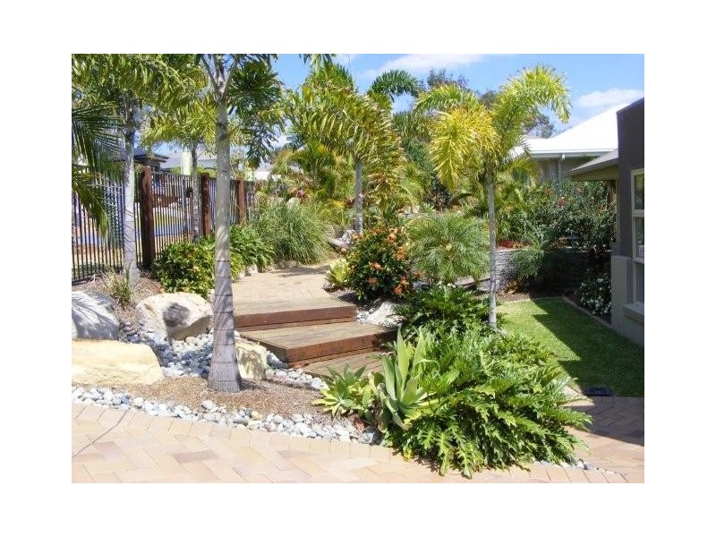 11 Stoney Creek Circuit, Ormeau QLD 4208