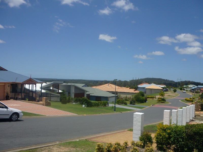 34 SIR CHARLES HOLM DR, Ormeau Hills QLD 4208