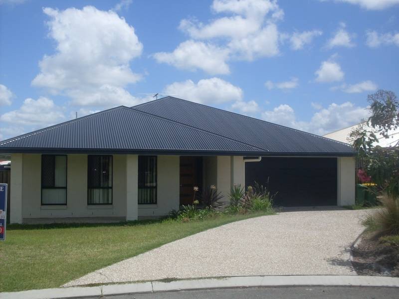 15 Hazelmere Cres, Ormeau QLD 4208