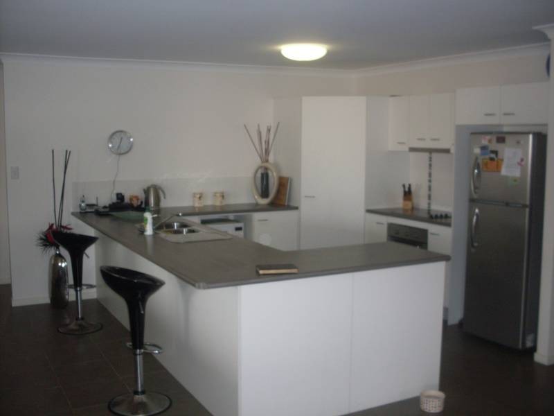 15 Hazelmere Cres, Ormeau QLD 4208