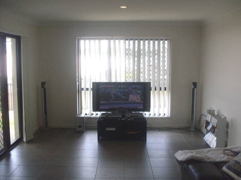 15 Hazelmere Cres, Ormeau QLD 4208