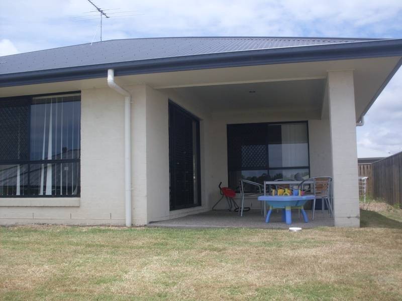 15 Hazelmere Cres, Ormeau QLD 4208