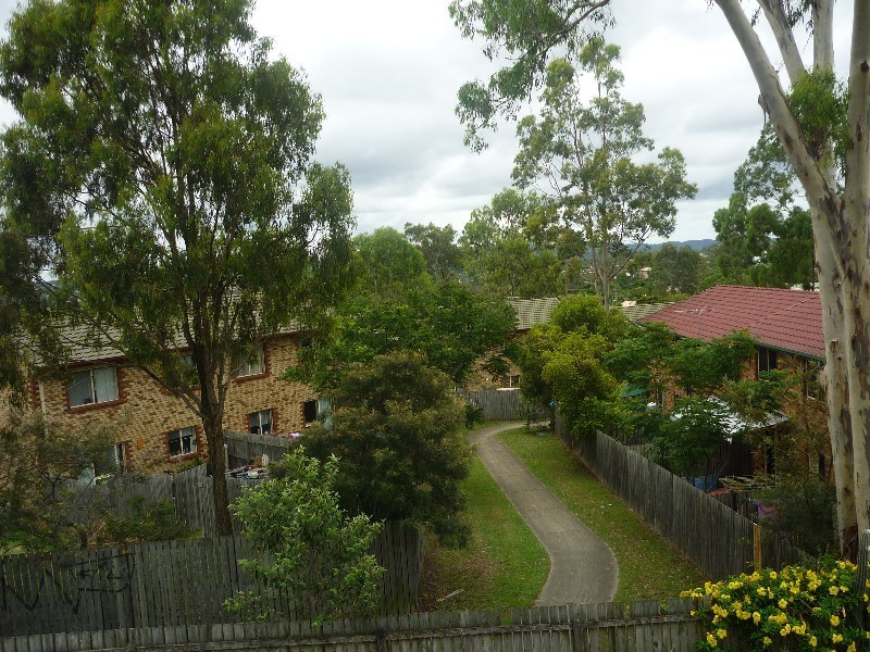 16 Overland Dr, Edens Landing QLD 4207