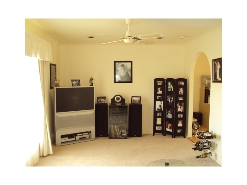 12 Anna Louise Tce, Windaroo QLD 4207