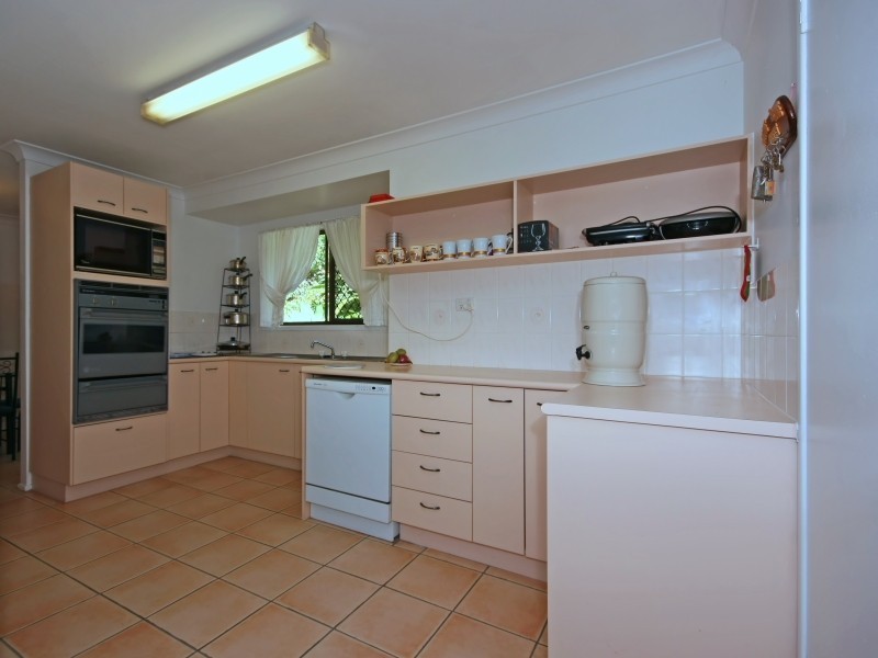 13 Hillview Cres, Bahrs Scrub QLD 4207