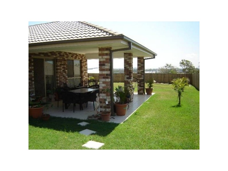 24 Paris Pde, Ormeau QLD 4208