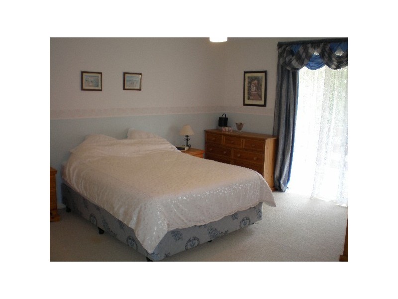 15 Haase Crescent, Ormeau QLD 4208