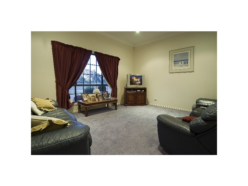 108 Pagan Rd, Yatala QLD 4207