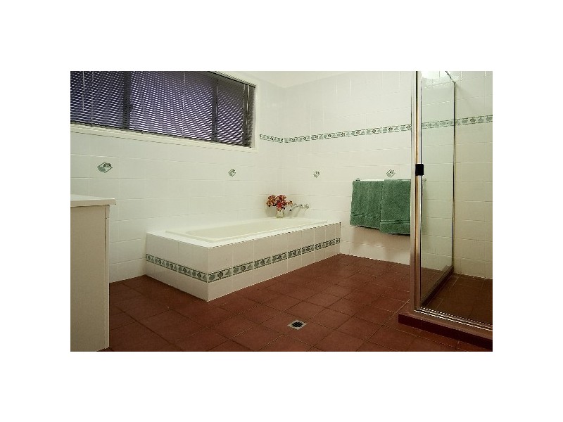 108 Pagan Rd, Yatala QLD 4207