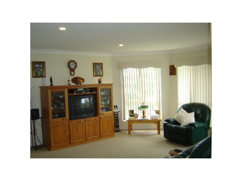 1 Albizia Crt, Ormeau QLD 4208