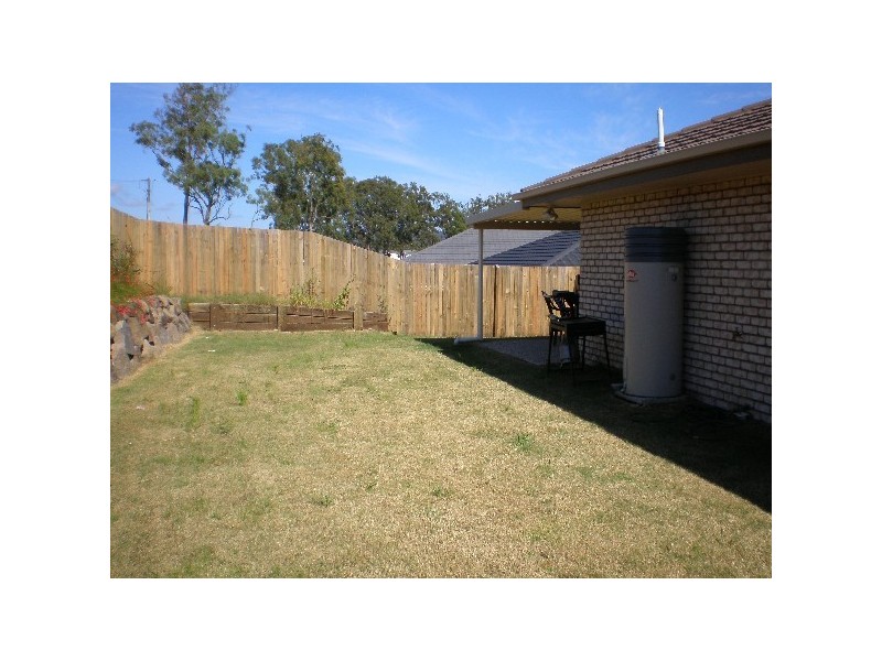 4 Aden Place, Ormeau QLD 4208