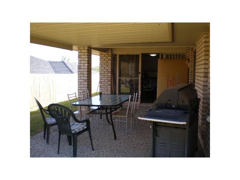 4 Aden Place, Ormeau QLD 4208