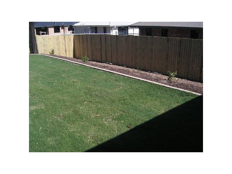 11 Goldsborough st, Waterford QLD 4133