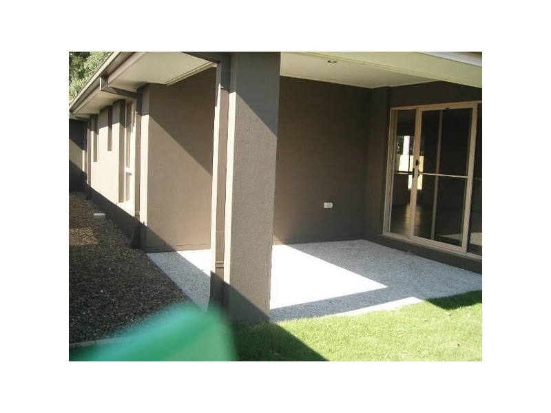 11 Goldsborough st, Waterford QLD 4133