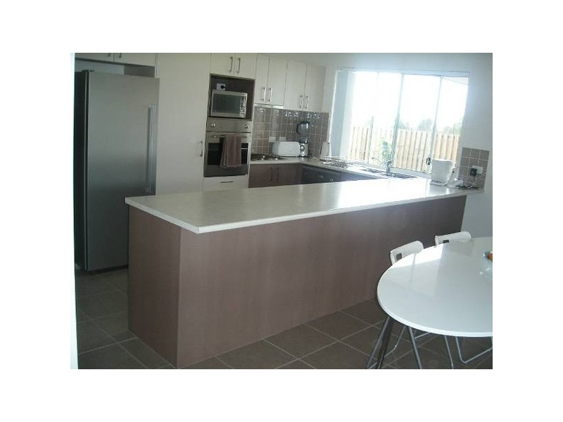 27 Lynbrook Ave, Ormeau QLD 4208