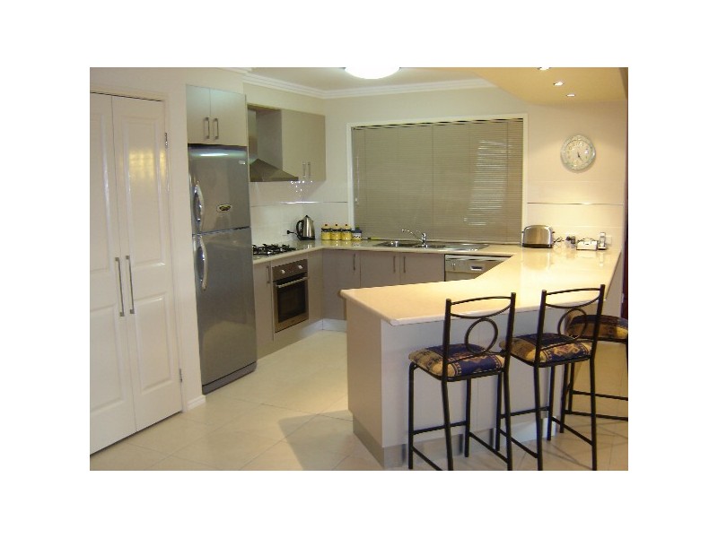 10 Summerlea Crescent, Ormeau QLD 4208