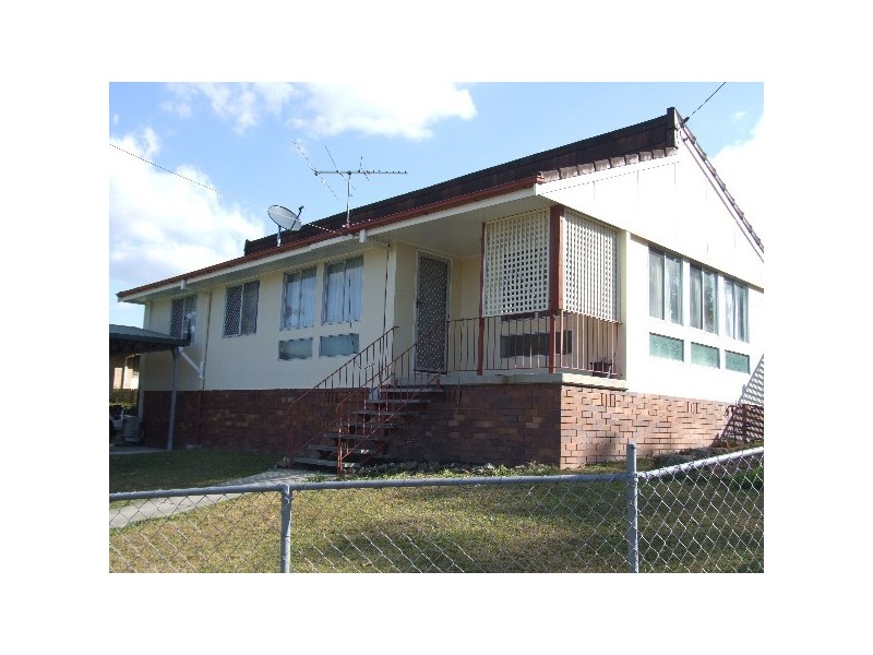 27 Monmouth St, Eagleby QLD 4207