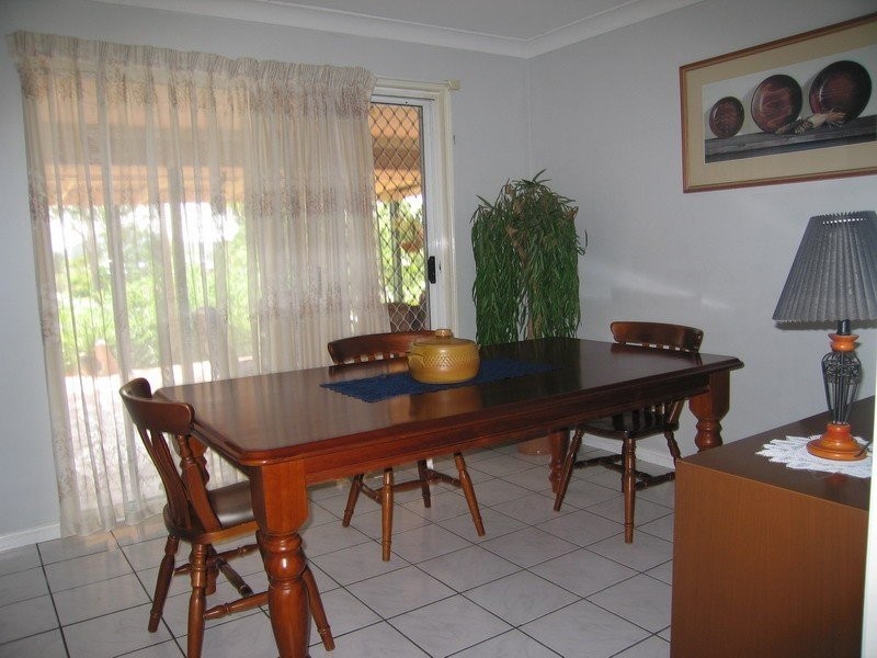 41 Sears Rd, Yatala QLD 4207
