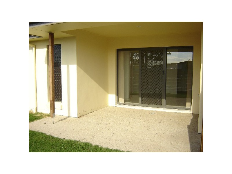 2/19 Summerlea Crescent, Ormeau QLD 4208