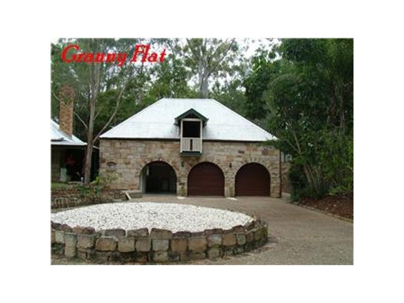 2 Glenosmond Rd, Yatala QLD 4207