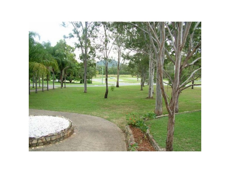 2 Glenosmond Rd, Yatala QLD 4207