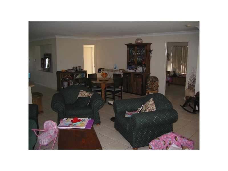 82 Karall St, Ormeau QLD 4208