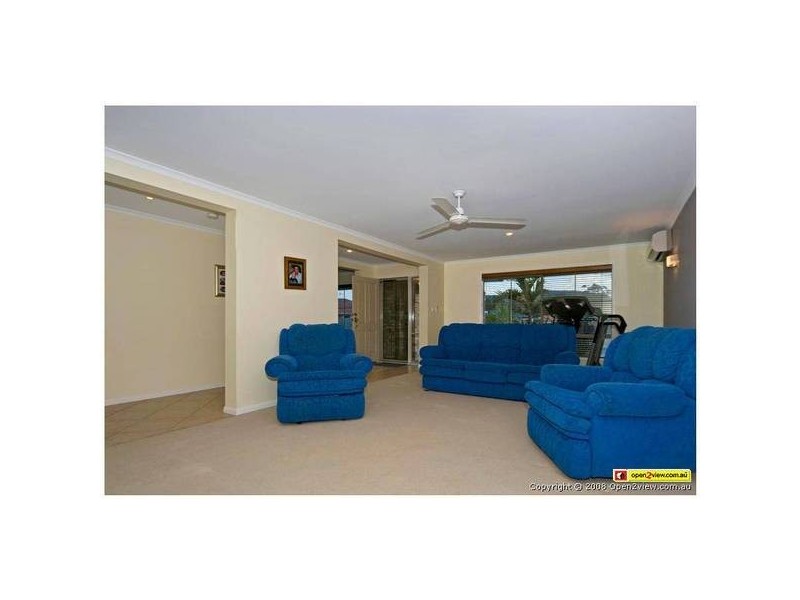 8 Saligna Crt, Ormeau QLD 4208