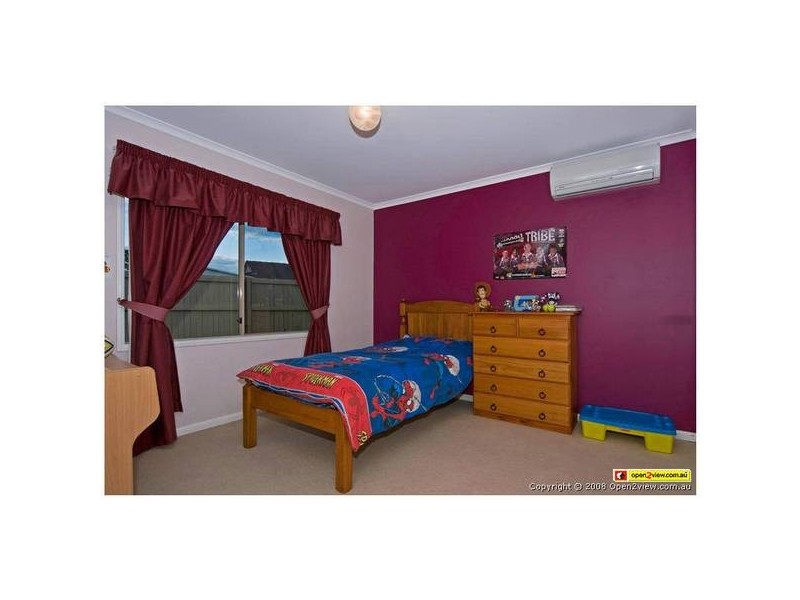 8 Saligna Crt, Ormeau QLD 4208