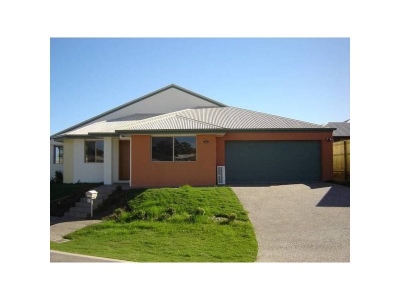 2/9 Summerlea Cr, Ormeau QLD 4208