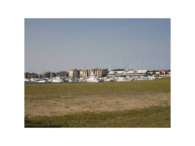 Hope Island QLD 4212