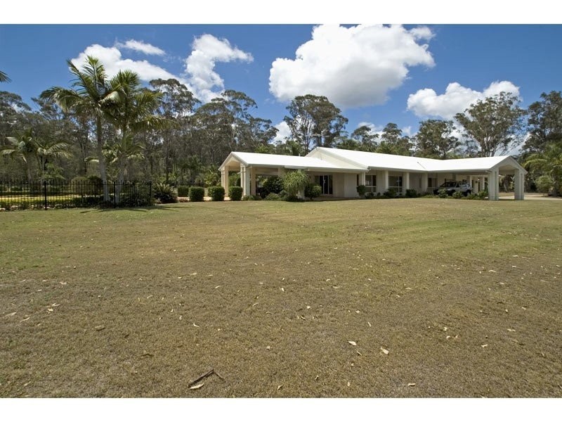 45 Sears Road, Yatala QLD 4207