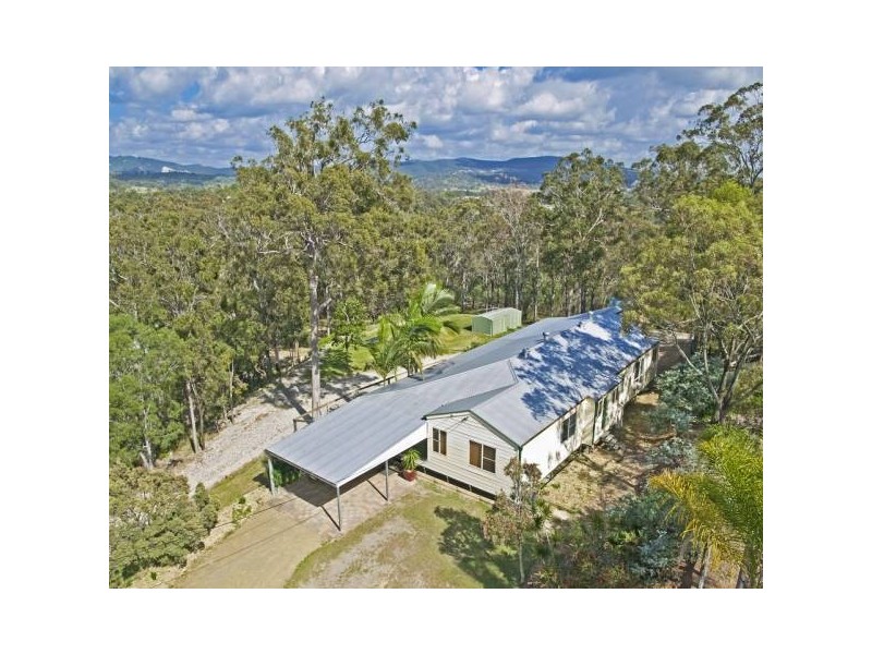 24 Dewrang Dr, Pimpama QLD 4209