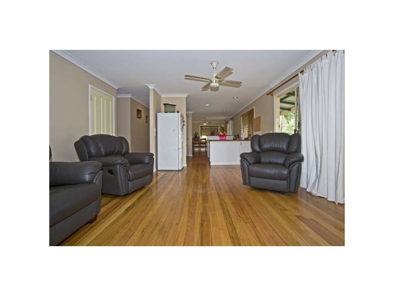 24 Dewrang Dr, Pimpama QLD 4209