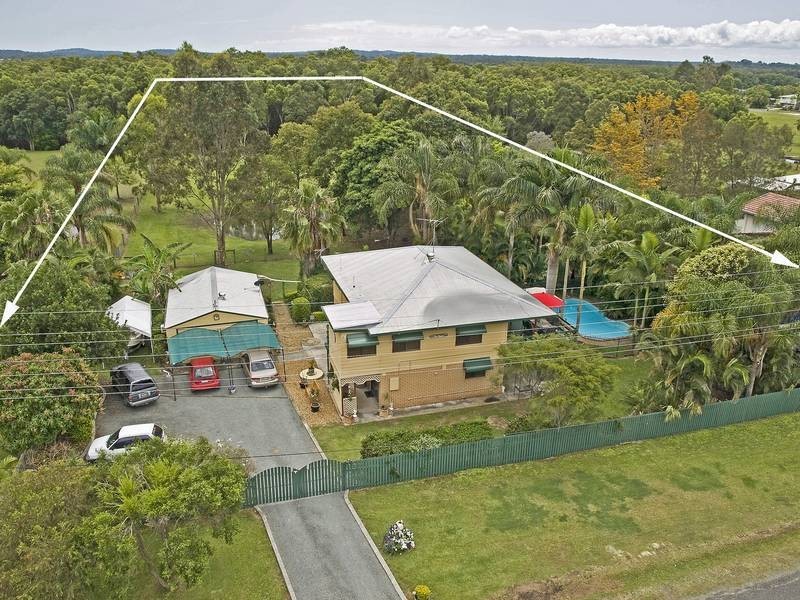 20 River Rd, Alberton QLD 4207