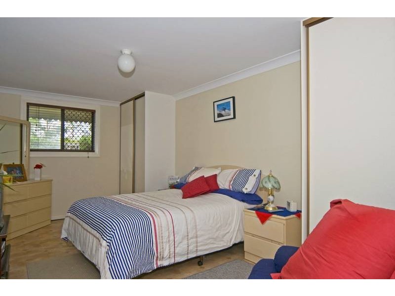 20 River Rd, Alberton QLD 4207