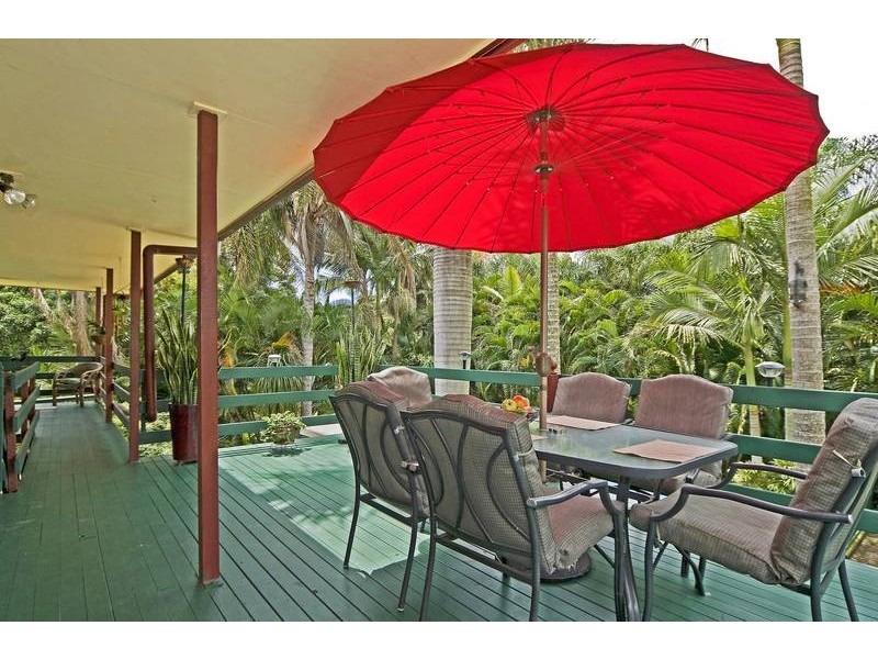 20 River Rd, Alberton QLD 4207
