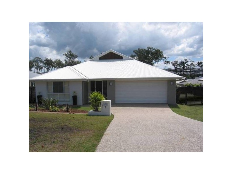 5 Baywood Crt, Ormeau QLD 4208
