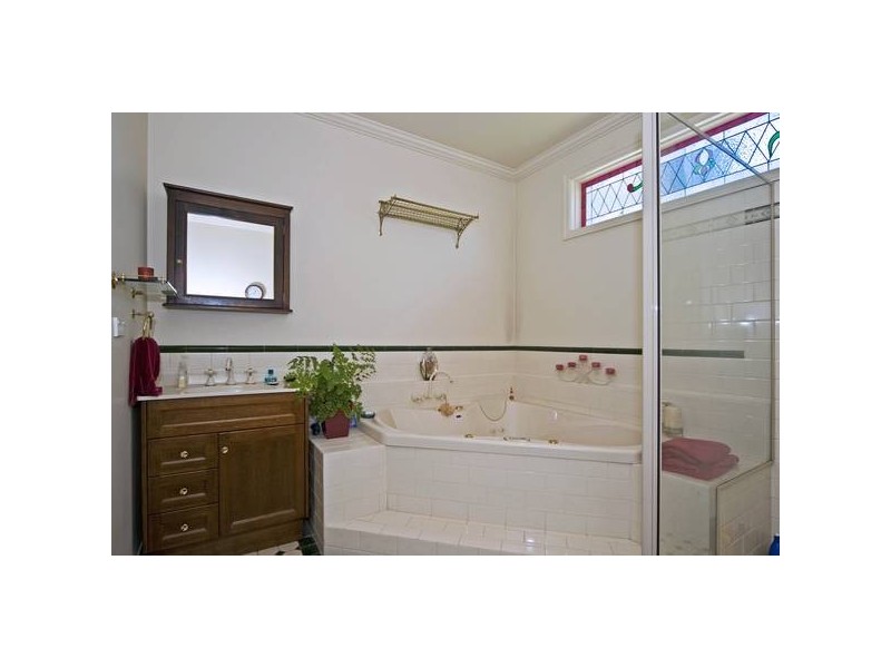 38 Sears Rd, Yatala QLD 4207