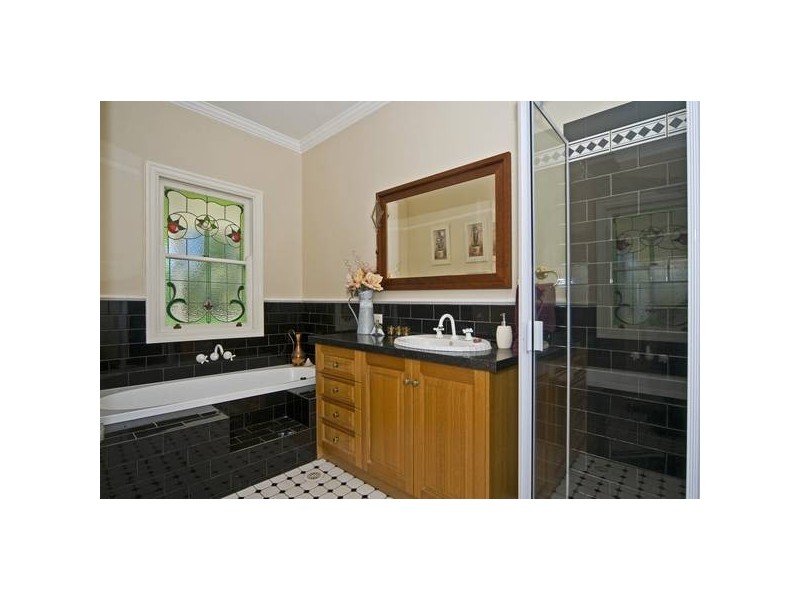 38 Sears Rd, Yatala QLD 4207